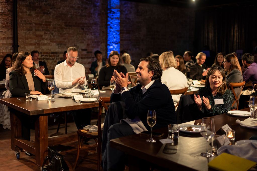 Executives connecting at an Innovatus Media roundtable dinner